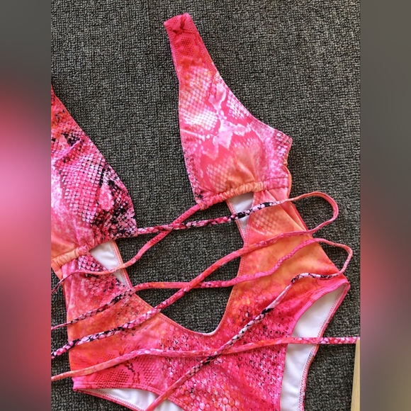 Wild Temptation Plunge One-Piece Swimwear - Pink - Picture 2 of 4